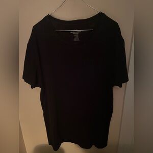 American Eagle Outfitters Mens core flex t shirt.